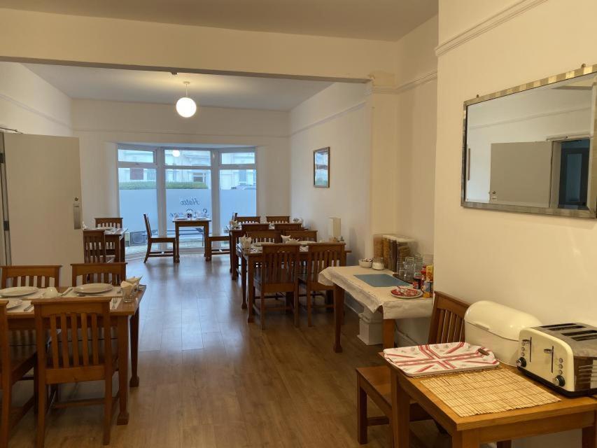 Hotel Sea Breeze Clacton-on-Sea Luaran gambar